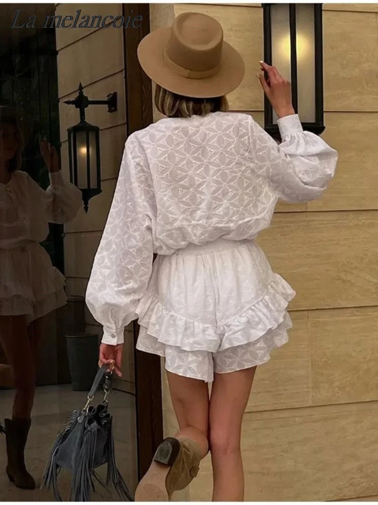 Weiße Bluse passt Frau 2024 Sommer elegant lässig Urlaub 2 Stück Set Outfit Stand Kragen Einreiher Hemd Shorts Sets