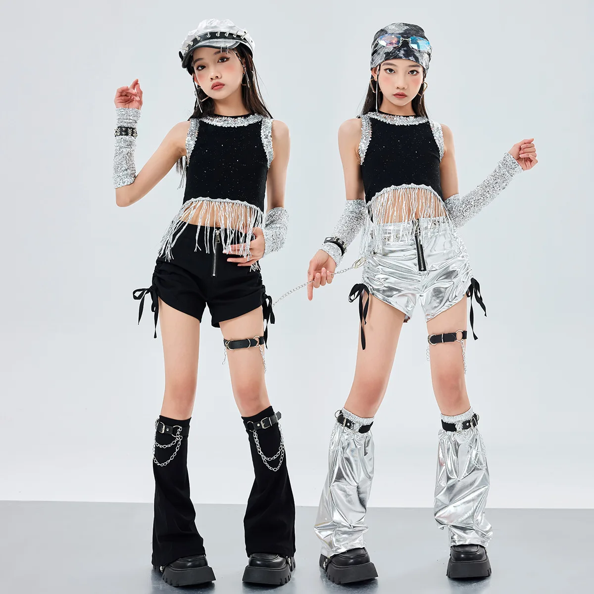 

Детская одежда в стиле хип-хоп Kpop, черная укороченная майка с блестками и бахромой, серебряные шорты с металлическим боковым галстуком для девочек, костюм для джазовых танцев, одежда