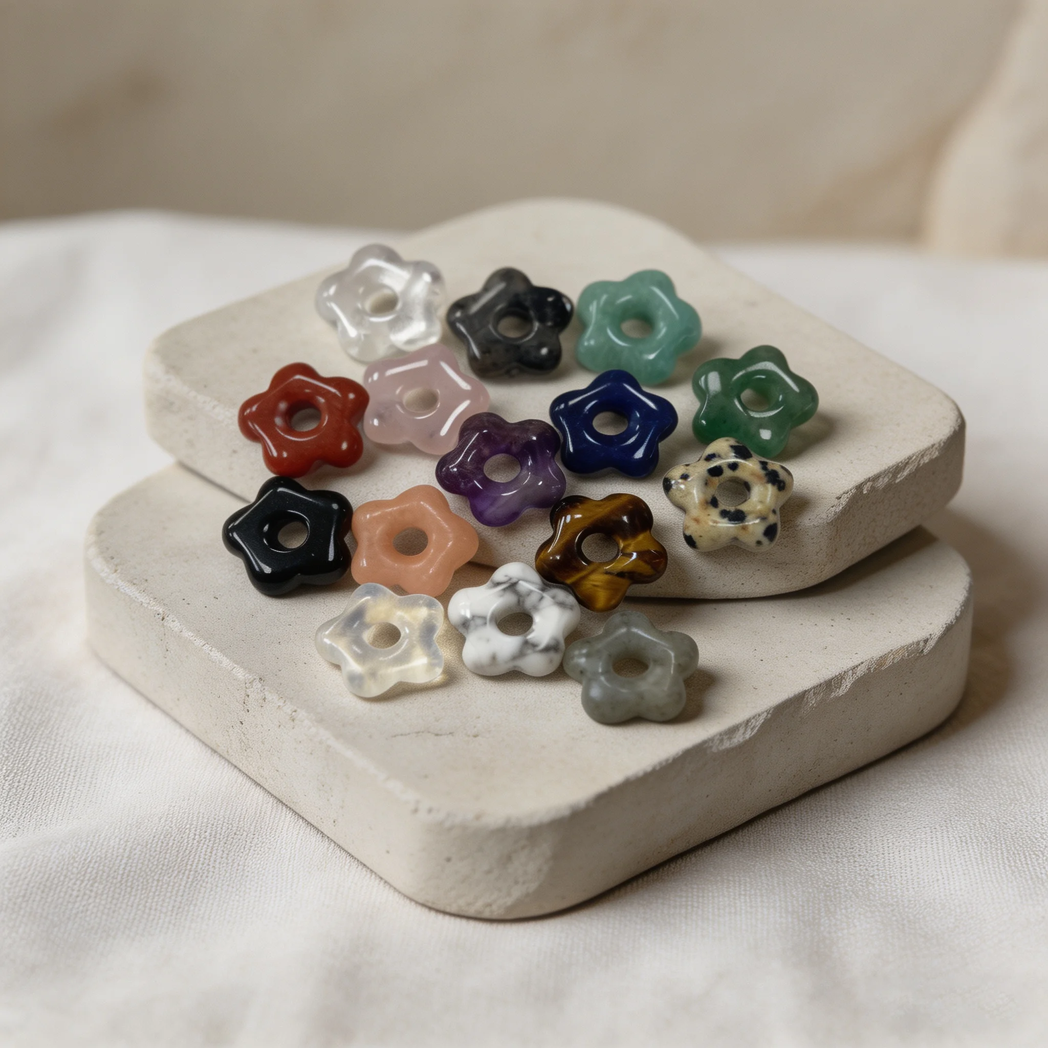 15mm Fashion Natural Stone Polished Flower‑Shaped Beads Middle Hole Loose Beads DIY Necklaces Bracelets Jewelry Accessories