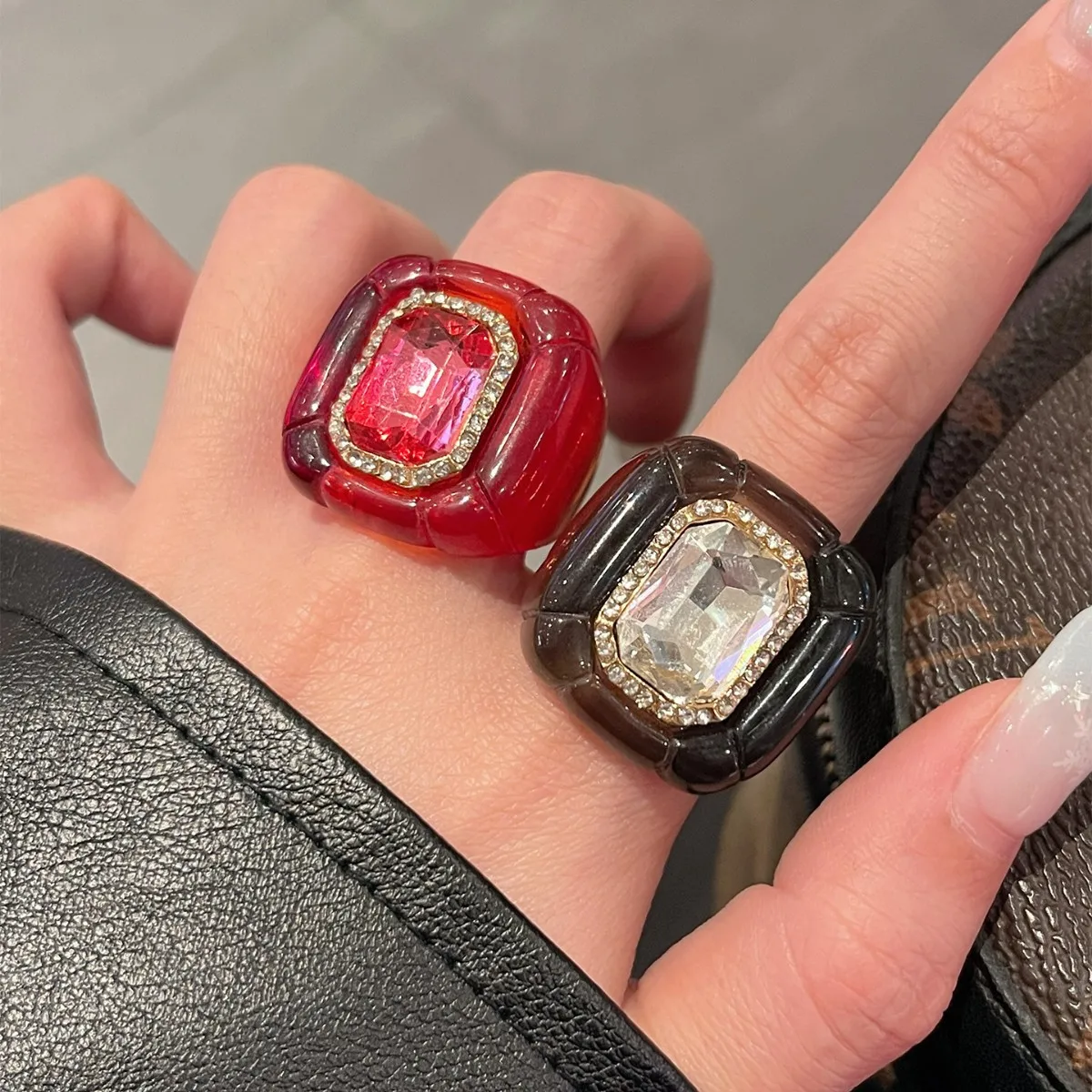 Fashion Colorful Rhinestones Ring Geometric Three-dimensional Finger Ring Elegant Jewelry Square Ring for Women Кольцо Женское