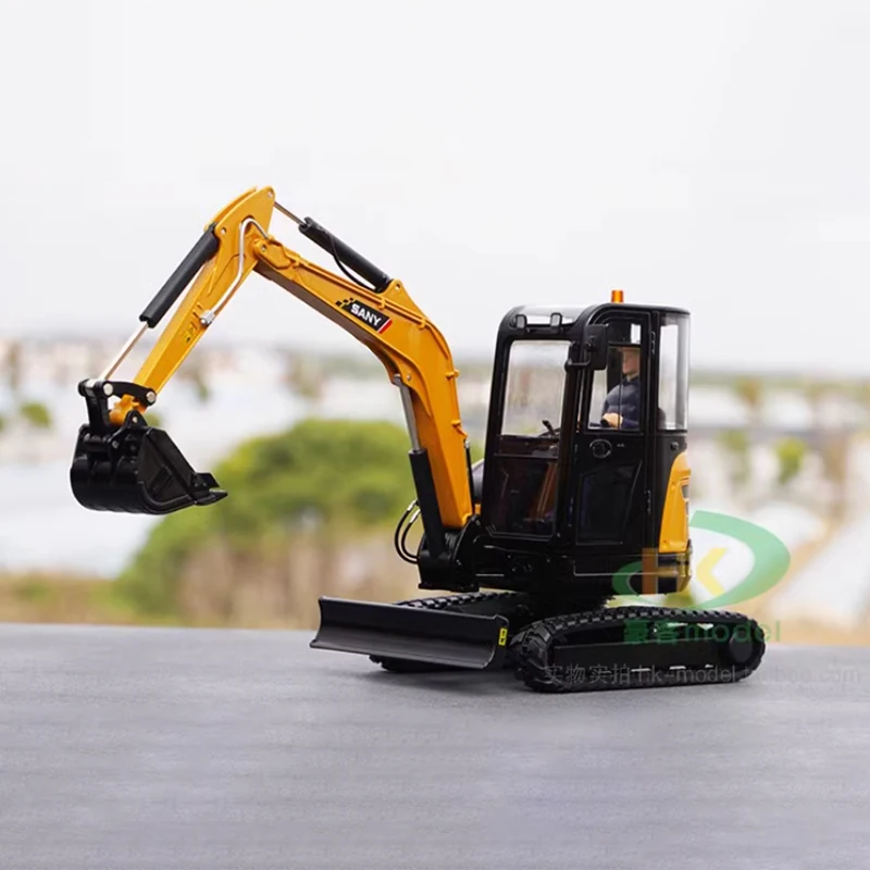 

Diecast 1:20 Scale SANY SY35U-9 Alloy Excavator Truck Model Finished Product Simulation Toy Static Model Collection Gift