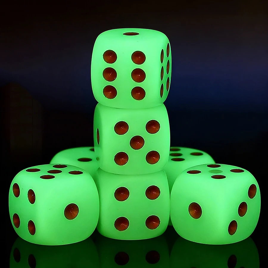 

Набор из 10 светящихся в темноте зеленых игральных кубиков D6 (16 мм) с золотыми точками, стандартный размер, пластиковые, для настольных игр и вечеринок