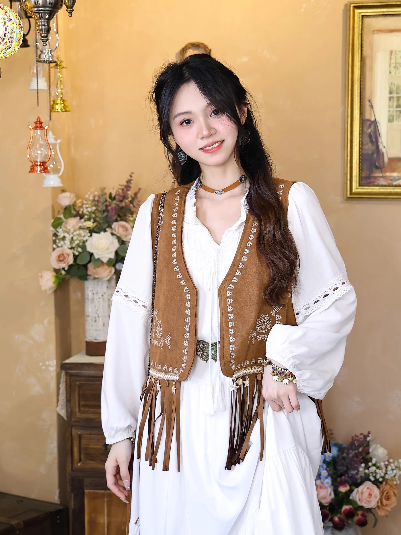 

Sweet Bohemian Style Embroidered Star Pendant Jacket Vest Outerwear Retro National Style Short V-neck Warmth Moderate No Button