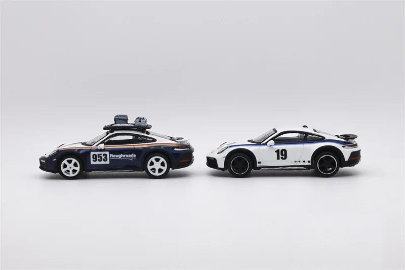

Sparky x Tiny 1:64 Daker & Dakar # 19 Костюм для двух автомобилей Литые модели автомобилей