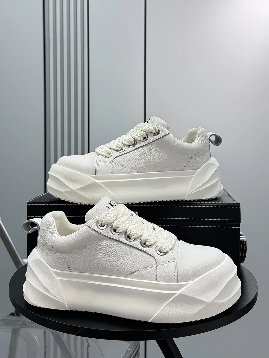 baskets-blanches-pour-hommes-nouvelle-collection-printemps-2026-en-cuir-rehaussantes-decontractees-a-bout-rond