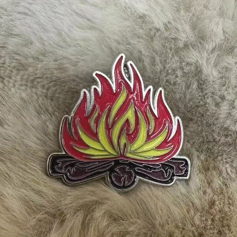 Interesting Outdoor Bonfire Brooch Wilderness Travel Commemorative Badge