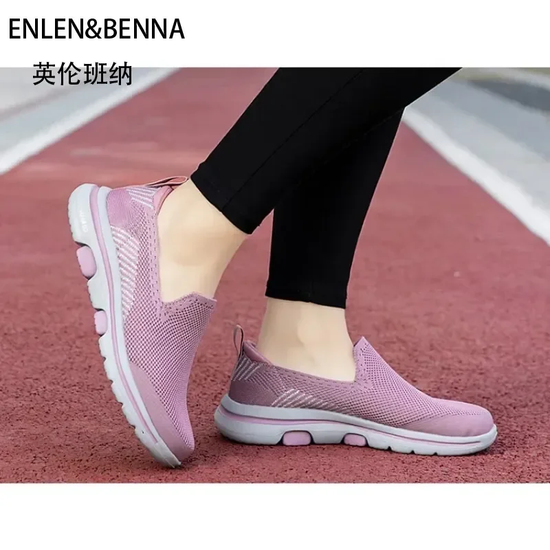 Fashion Trend Comfortable Lightweight Breathable Sports Walking Shoes