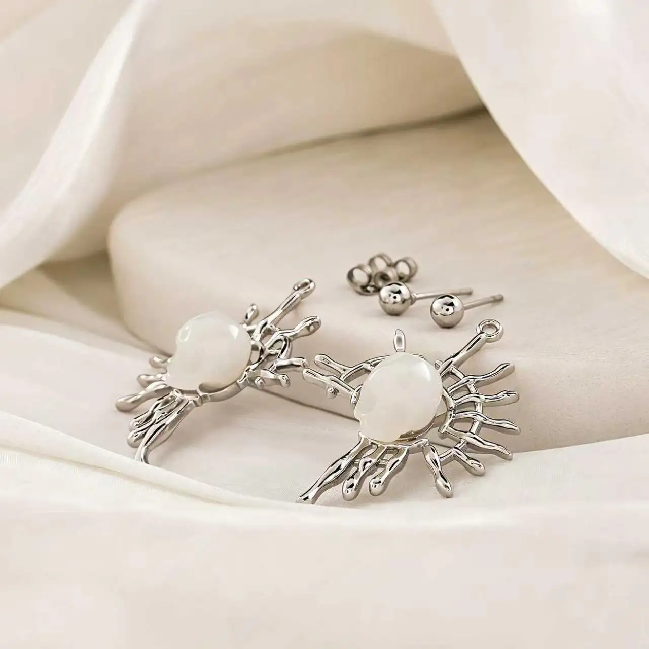 Skull Drop Dangle Earrings for Women,Skull with Spiky Sunburst Metal Frame Gothic Punk Halloween Jewelry Silver Gold Two Tone