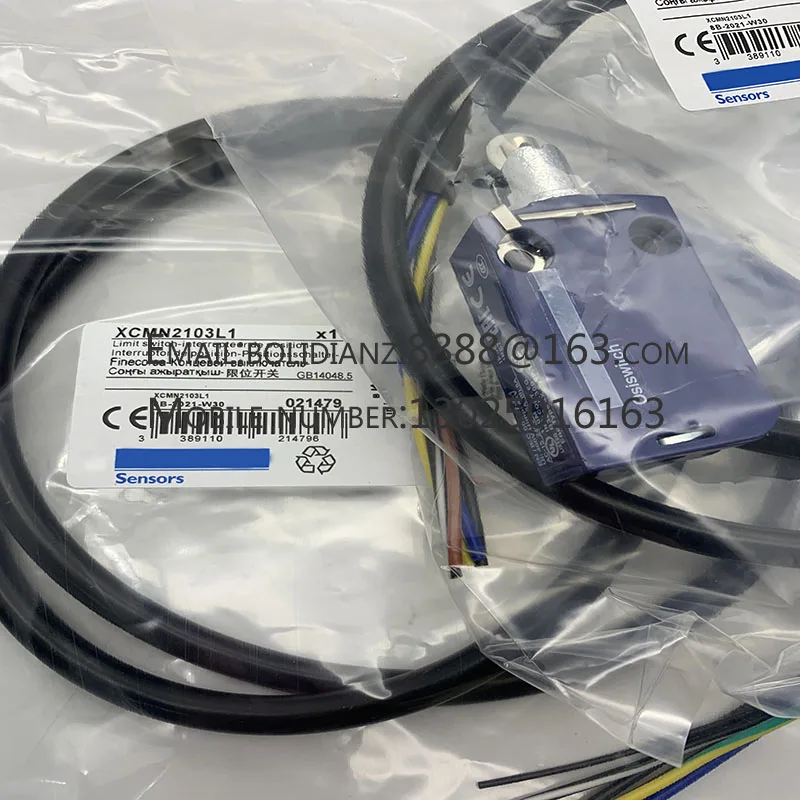

New stock travel switch XCM D2102L2 XCMD2102L2 sensor quality assurance