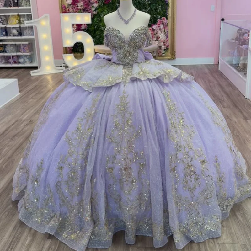 

Lavender Quinceanera Dress off-shoulder Golden Sequins Crystal Decal Big Bow vestidos de 15 Quinceanera ﻿Customized