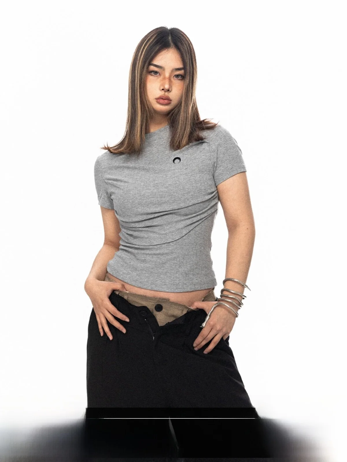 Blackbb American Retro Pleated Embroidered Waist Short Sleeve T-Shirt Women Summer Slim Fit Simple Street Style Top
