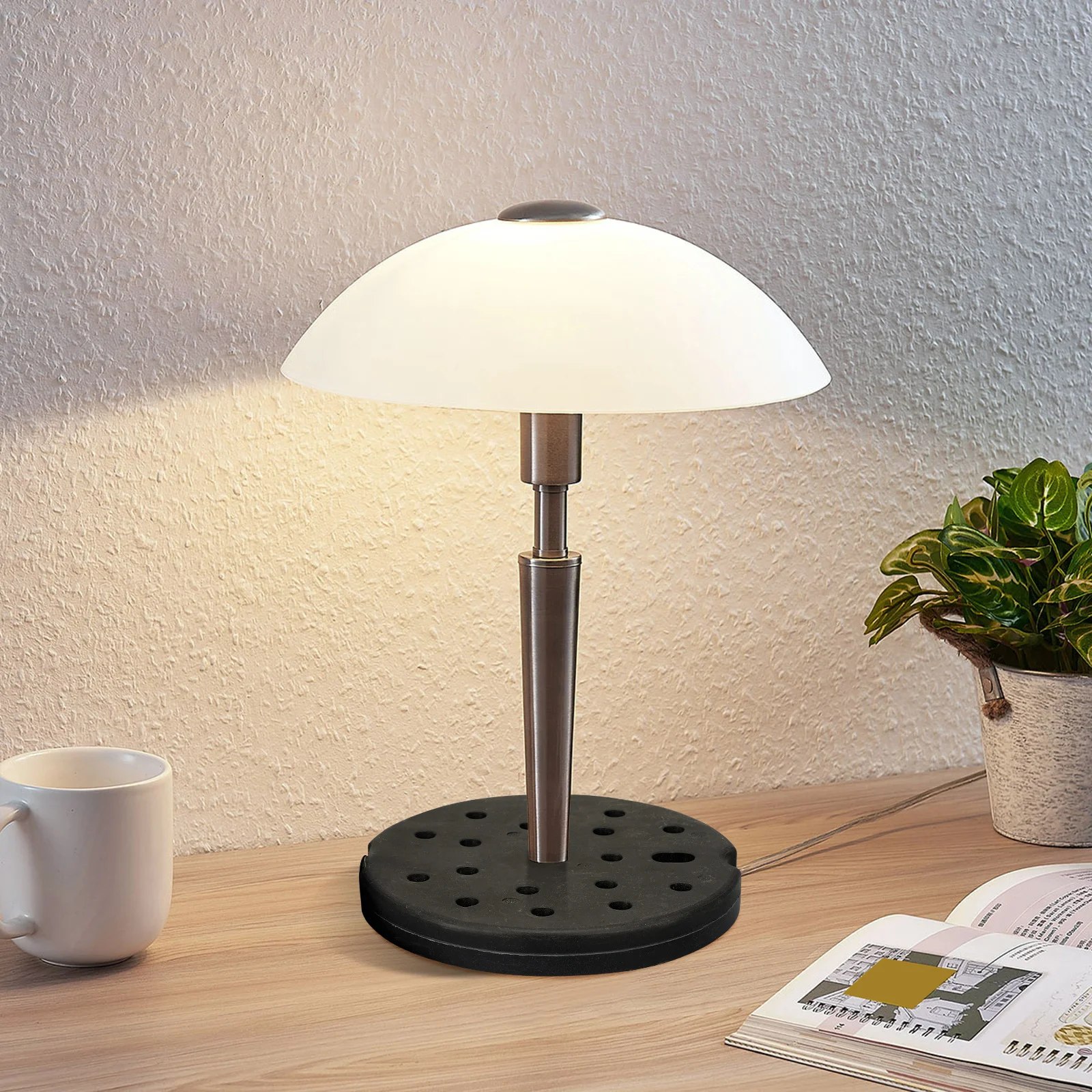 

Sturdy Plastic Weighted Table Chassis Round Accessory For Home Decor Desktop Long-Lasting Floor Light Stand Rounded Lamp
