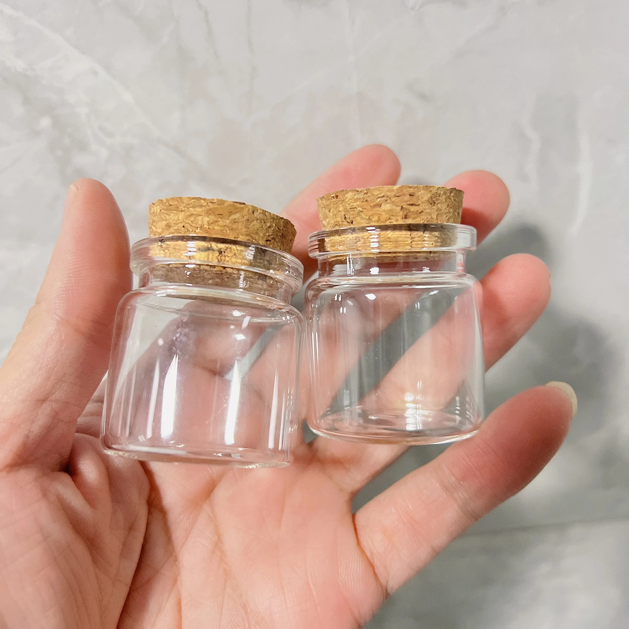 

24 PCS 25ml Cute Glass bottling bottle Small Glass Jars Transparent Mini Cork Glass bottle Wishing Jar Decor
