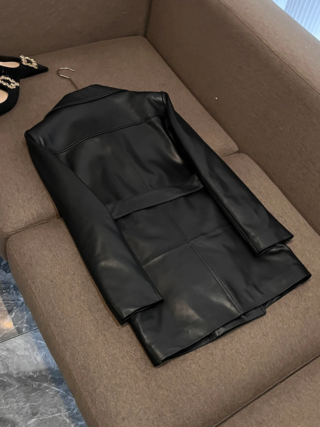 معطف نسائي شتوي جديد متوسط الطول من جلد الغنم بدلة جلدية Jaet Cleanfit Sle مع حزام فضفاض مناسب طويل Sve Double Bre... #2