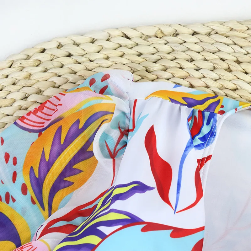 2026 مثير قطعة واحدة ملابس السباحة للنساء رفع ملابس السباحة قطع مثير بحر الإناث طويلة الأكمام ارتداءها الأزهار ثوب السباحة