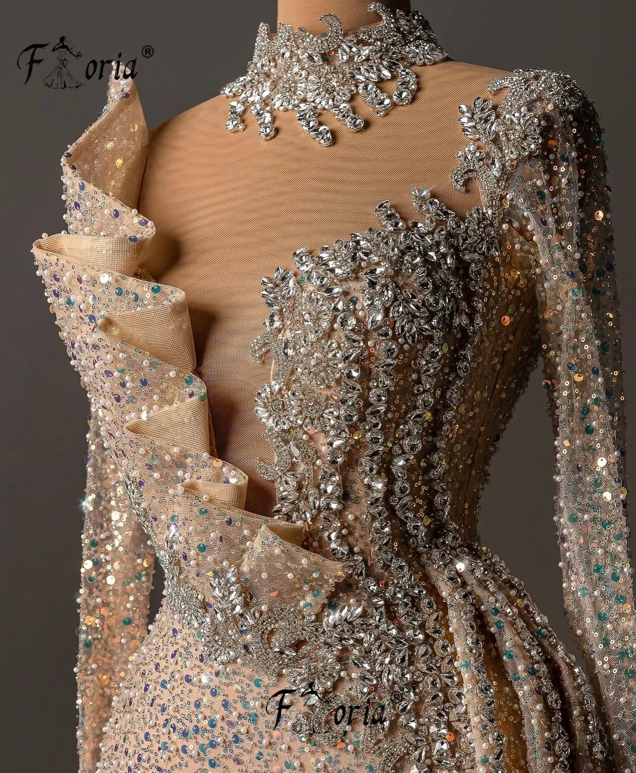 Muslim Woman Champagne Mermaid Wedding Dresses Stunning Crystal Sequins Long Party Dress Evening Customized Vestidos de noche