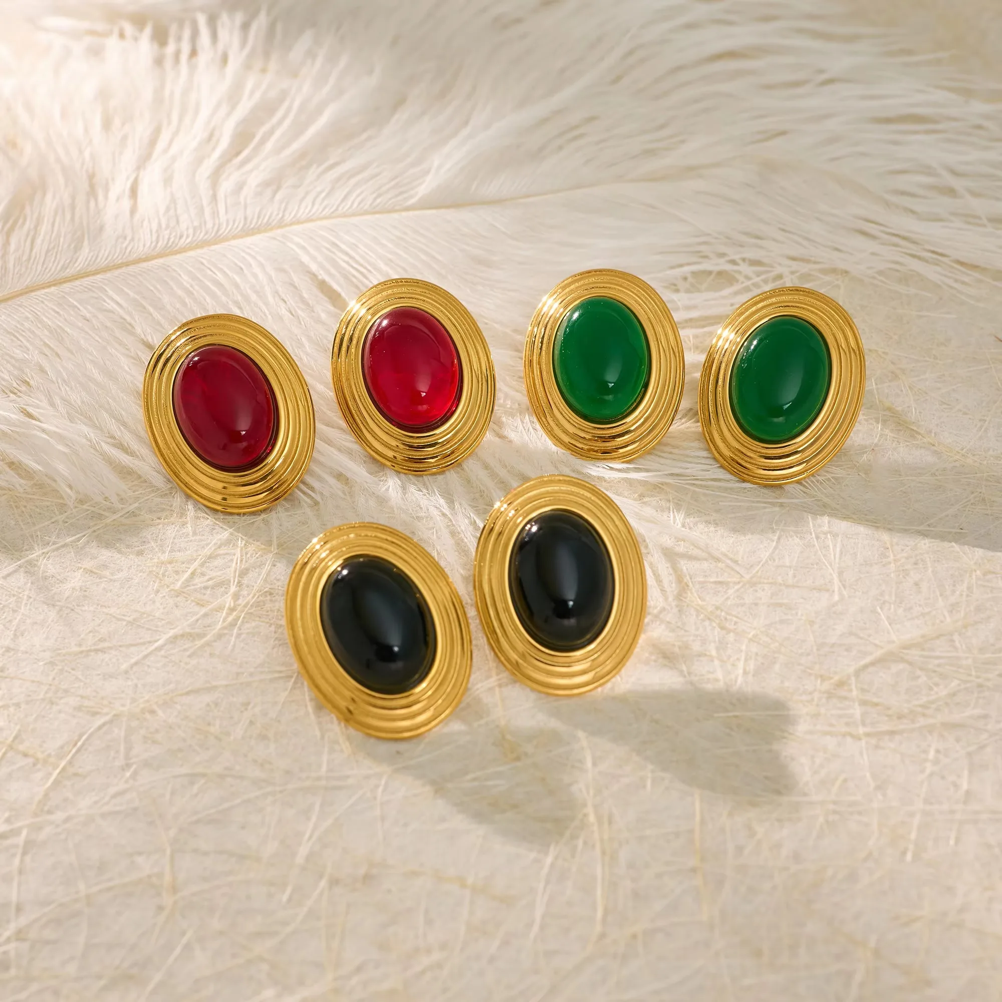 Fashion Vintage Oval Black Natural Stone Stud Earrings for Women 18k Gold Plated Stainless Steel Tarnish Free Waterproof Jewelry