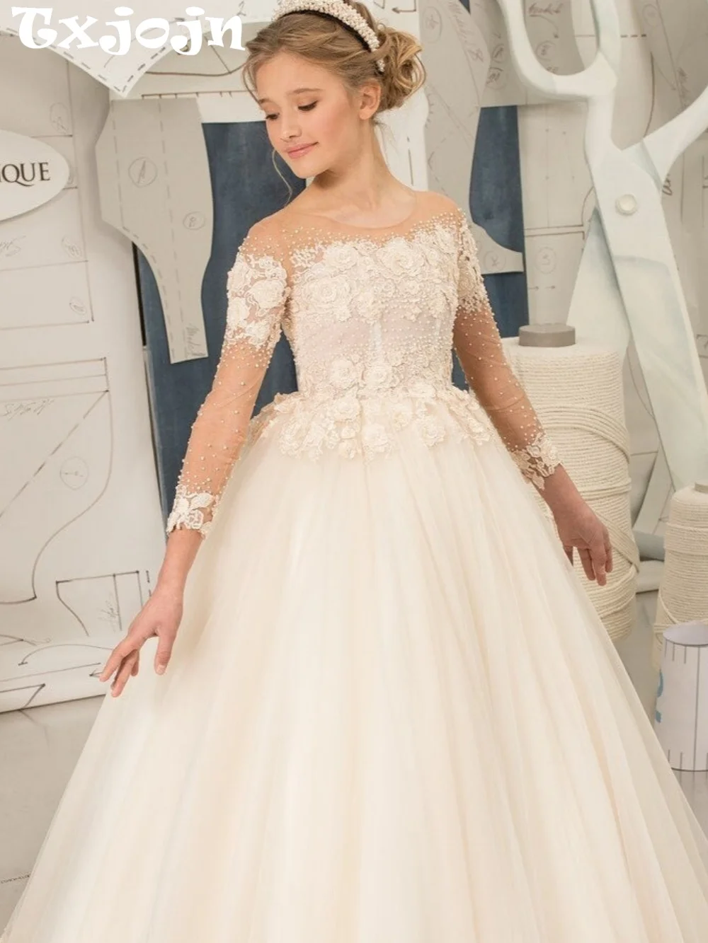 Txjojn Elegant Long Sleeve Flower Girl Dress Sparkling Pearls Lace Appliques Kids Wedding First Communion Pageant Dresses 2-14Y