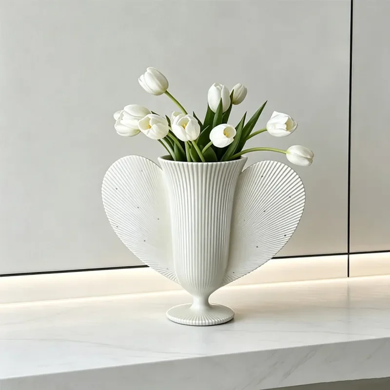 Modern Creative Butterfly Vase Light Luxury Home Decor Living Room Entrance Flower Arrangement Ornament High End Design Sense