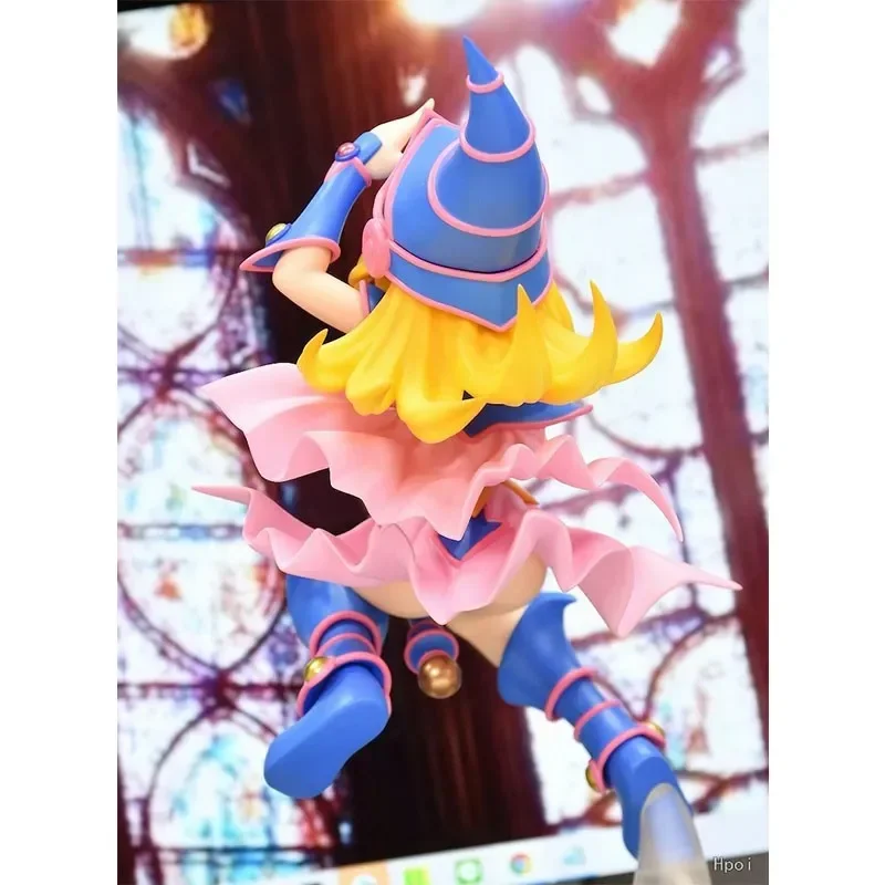 21CM Game Karakter Dark Magician Girl Figures Tweedimensionale Meisje Kawaii Goochelaar Pop PVC Gift Speelgoed Collector Japanse poppen