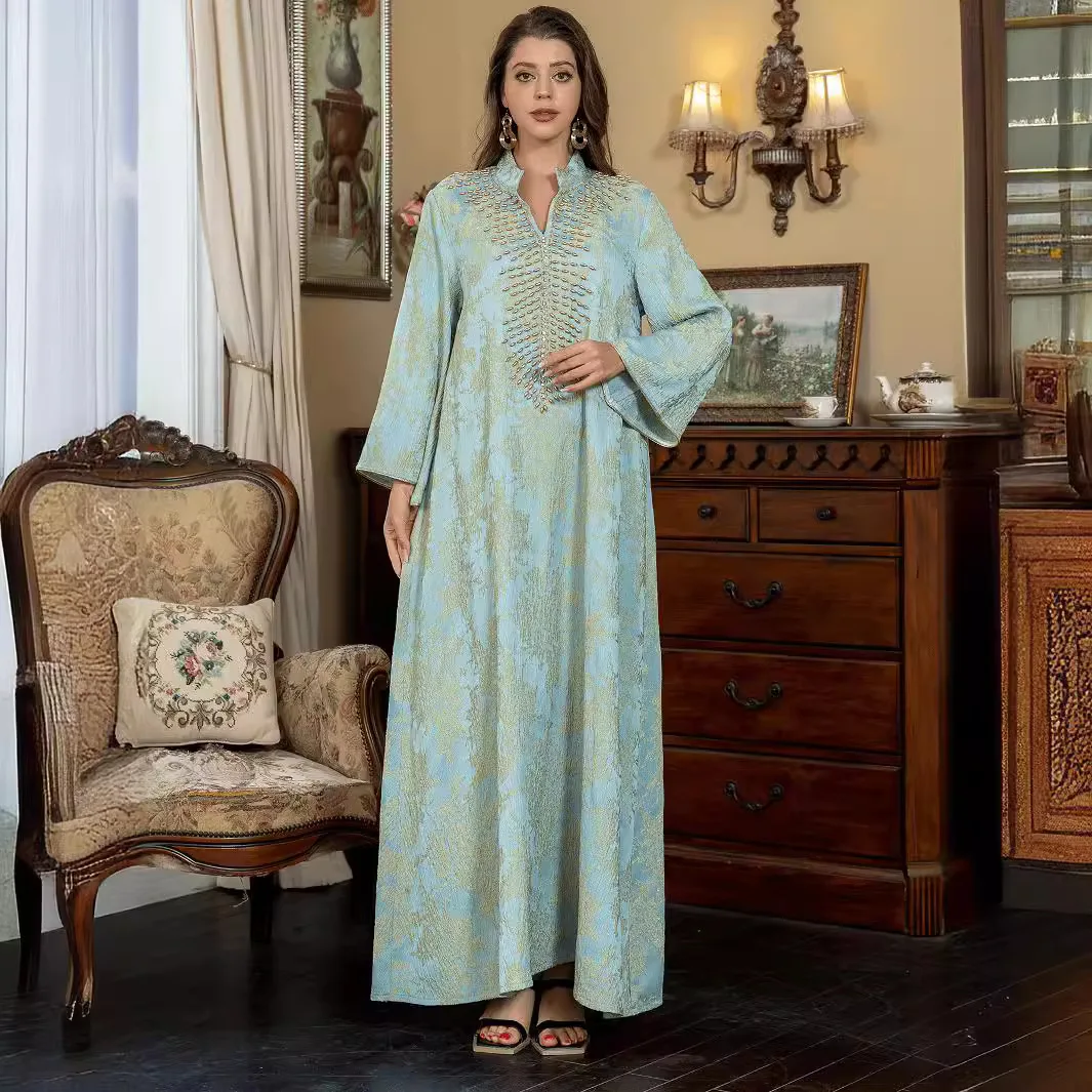 

Middle East Muslim Jacquard Embroidery Dress Beaded Fashion Women's Robe Fashion Simple Temperament Elegant Holiday Style High-e