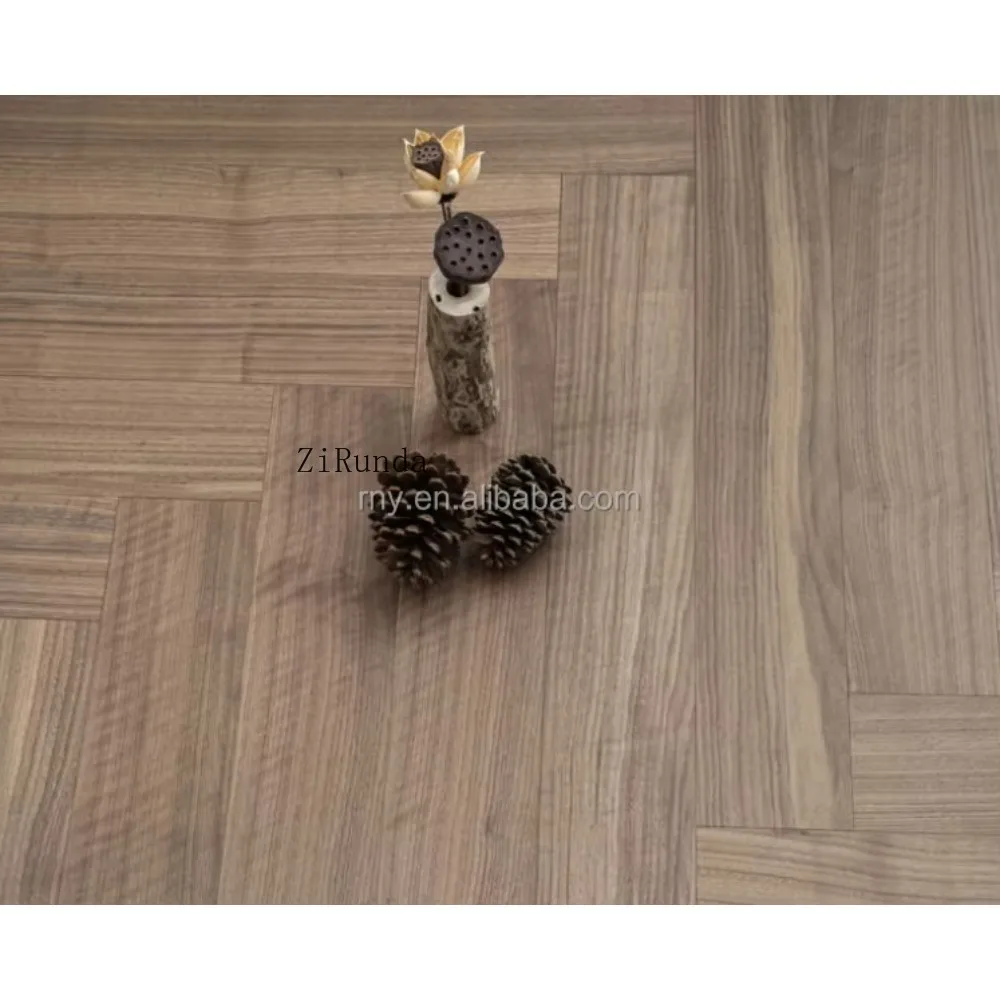 نسخة مخصصة من الأرضيات الصلبة المصنوعة من خشب الجوز المتعرج والأرضيات الخشبية المصممة متعددة الطبقات