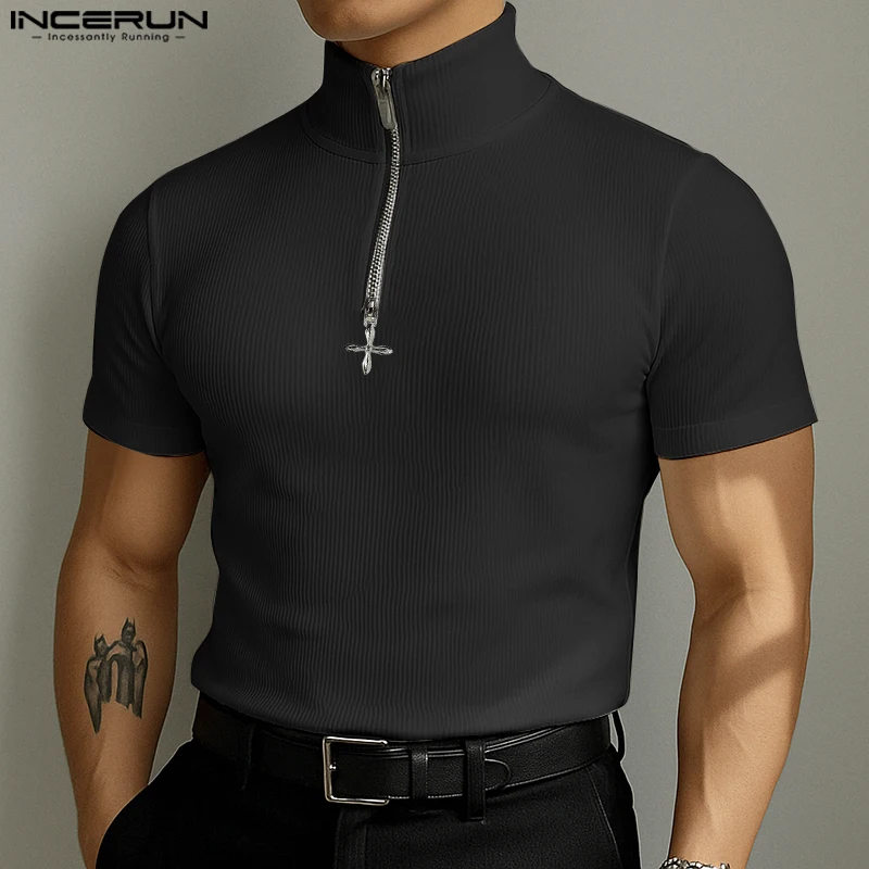 

Летняя мужская футболка, однотонная водолазка с коротким рукавом на молнии, мужские футболки, обтягивающая уличная одежда, 2025 INCERUN, модная повседневная мужская одежда