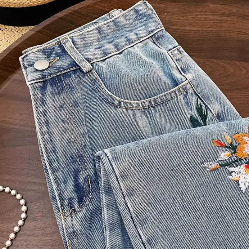 National Style Embroidered Fashion Jeans for Women Spring 2025 New Wide Leg Straight High Waist All-Matching Denim Pants w1142