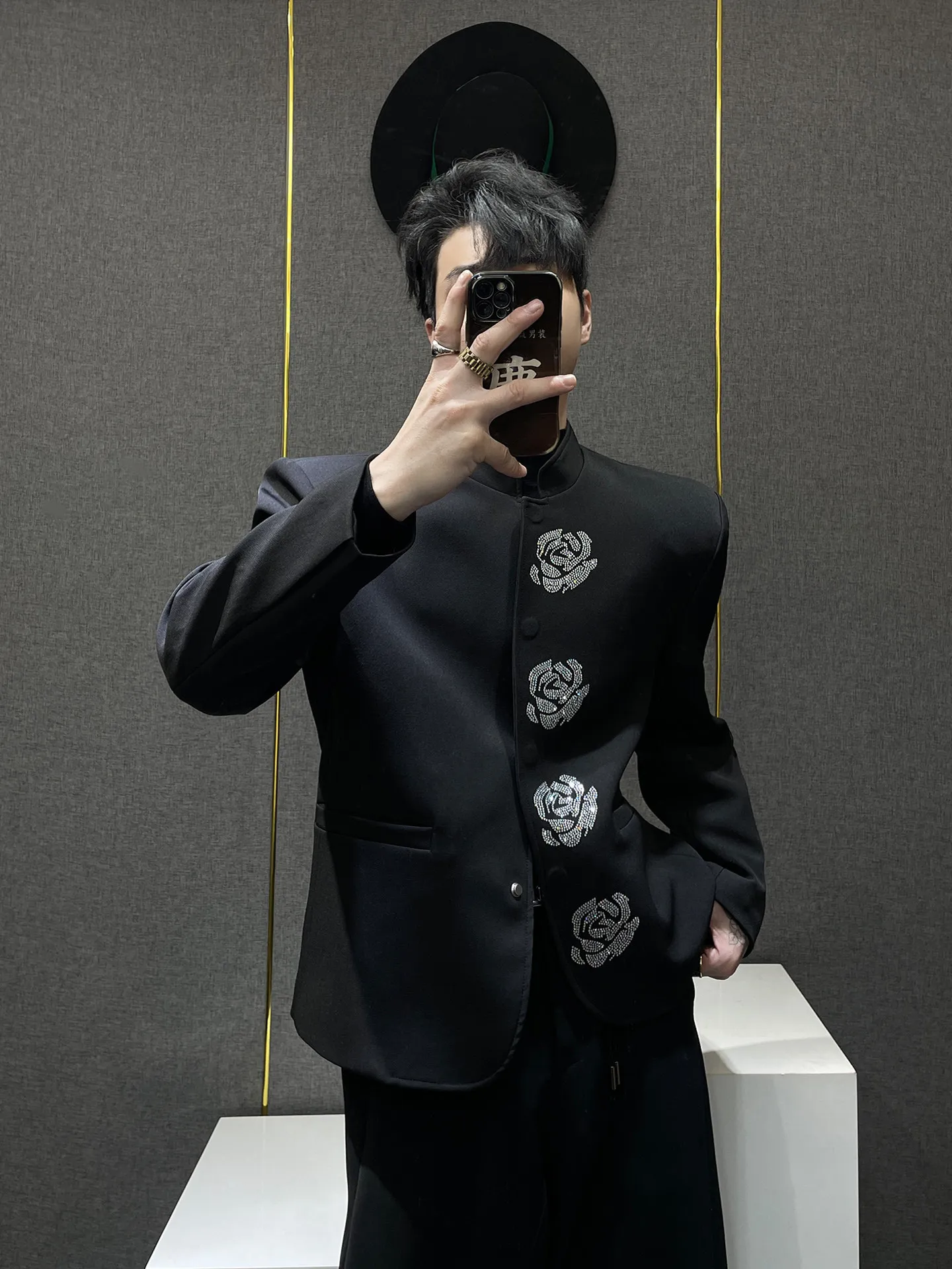 

New Chinese Style Black Heavy Work Shoulder Pad Men's Suit Jacket Stand Collar Luxury Feel Small Audience Iron on Flower West...