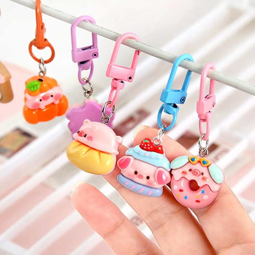 Creative Piggy Doll Keychain Resin Cute Patterns Pig Key Ring Highly Attractive Three-dimensional Cartoon Doll Pendant Student