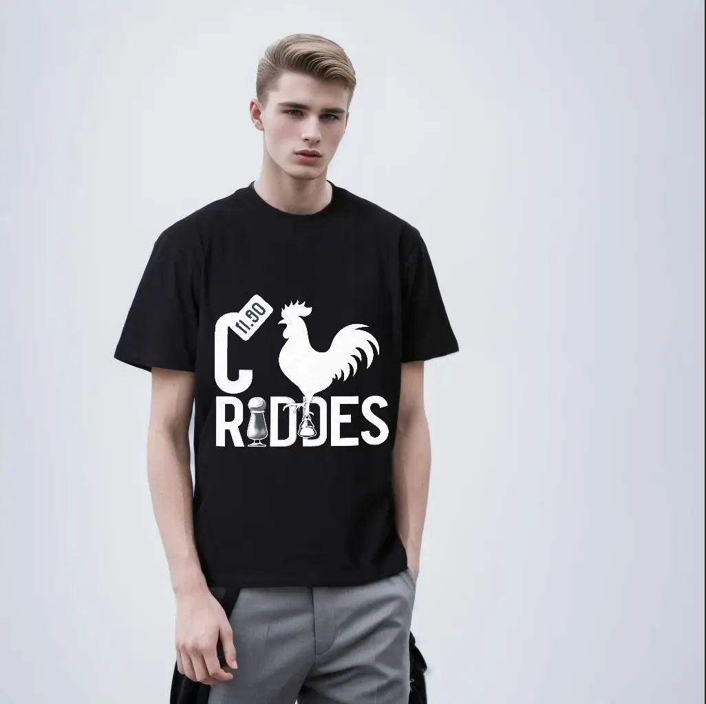 تي شيرت أبيض برقبة دائرية مع صورة ظلية لقطعة شطرنج الديك ورسومات 'CRDDS' - تي شيرت كاجوال بسيط عالي التباين لـ S العصرية #5