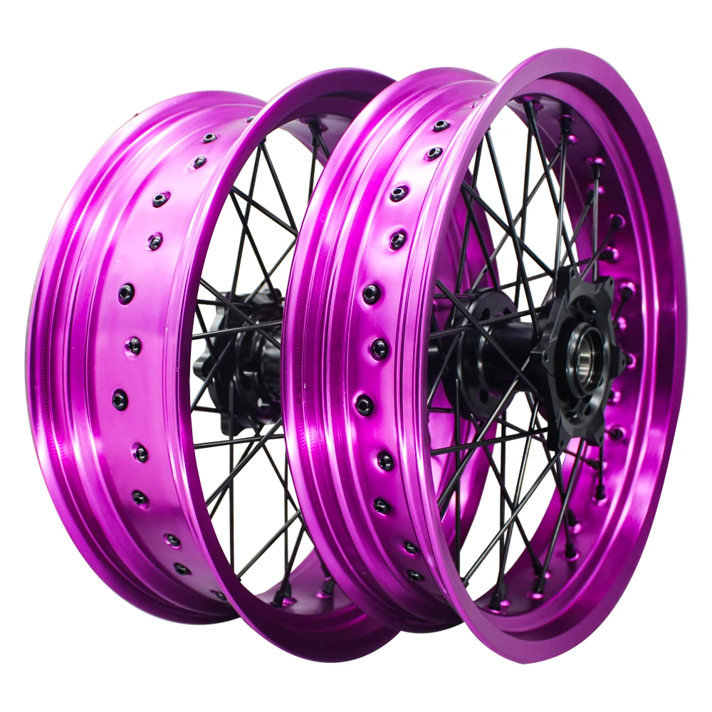 EXC 125 250 400 500 17 بوصة حافة أرجوانية محور أسود متوافق مع عجلات Super Moto مجموعة عجلات الدراجة النارية لـ KTM