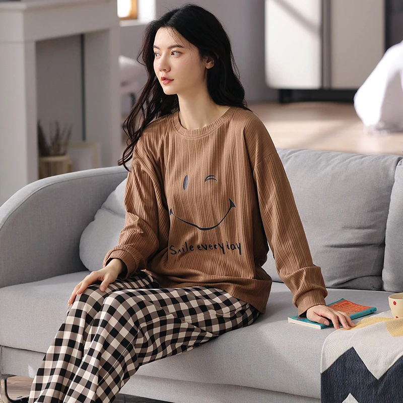 Coffee colored top+checkered pants all cotton women's pajamas round neck pullover loose fitting casual spring and autumn set