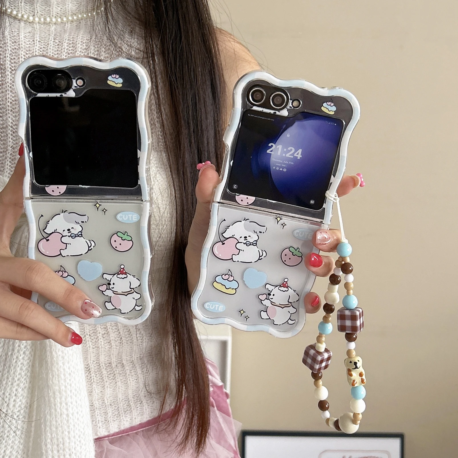

Cute Cake Dog Bracelet Phone Case For Samsung Galaxy Z Flip 7 6 3 4 5 Wave Shockproof Cover For Samsung ZFlip6 With Lanyard Case