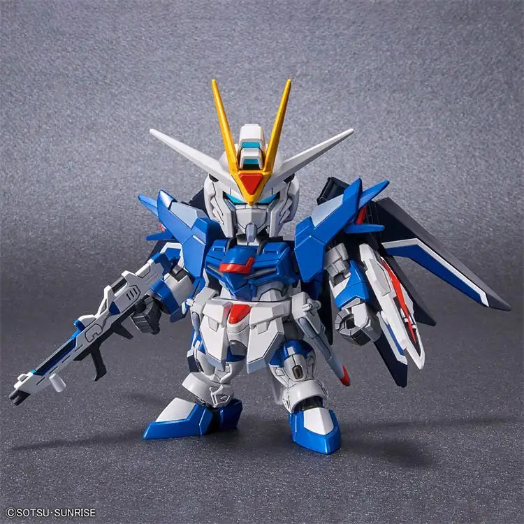 BANDAI SD Gundam EX Standard مجموعة نموذج Gundam للحرية المرتفعة السابق ، التجميع ، جناح الإضراب ، شخصيات الحركة الأصلية