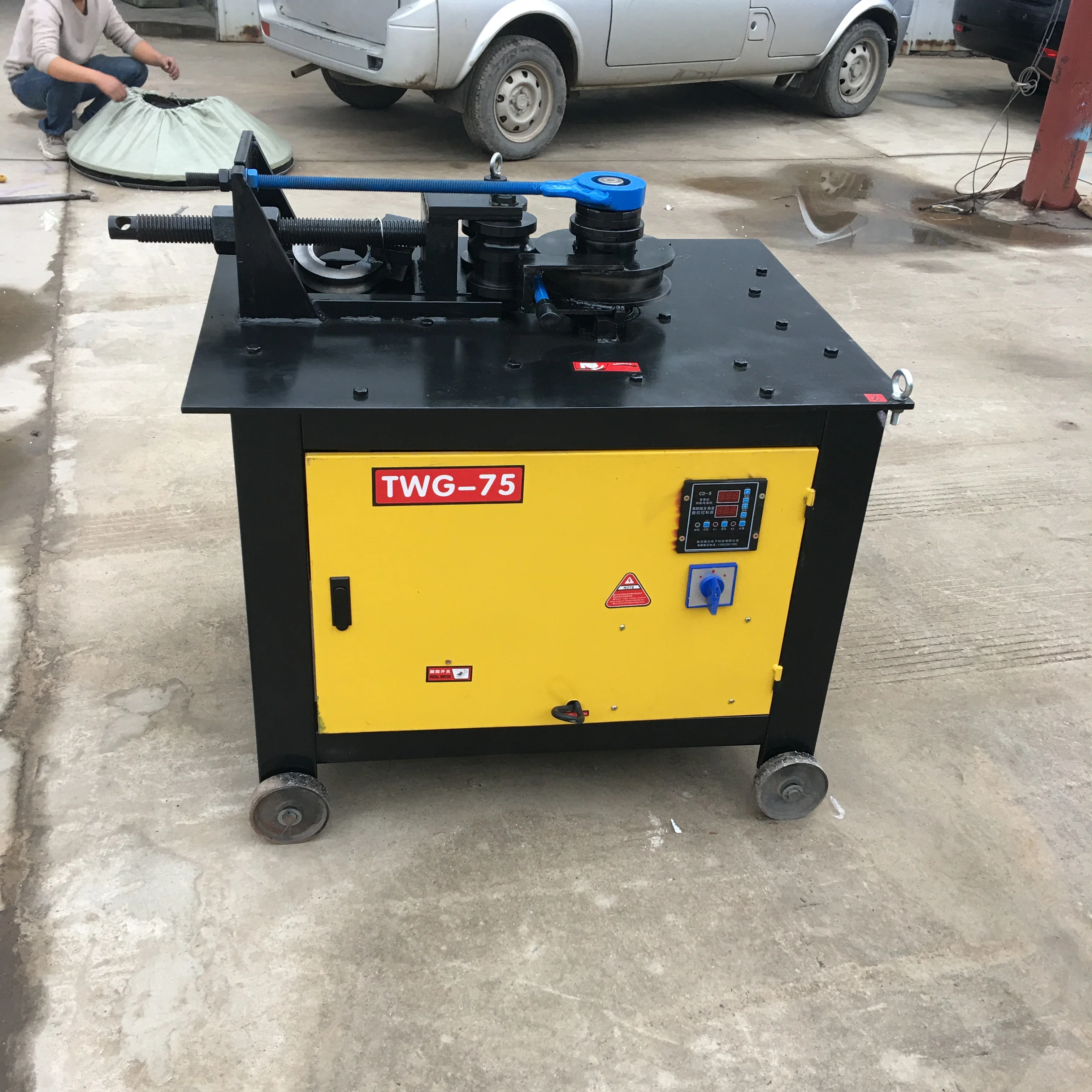 Manual Pipe Bending Machine Simple Bender Hand Bending Machine for Metal Pipes Portable Hydraulic