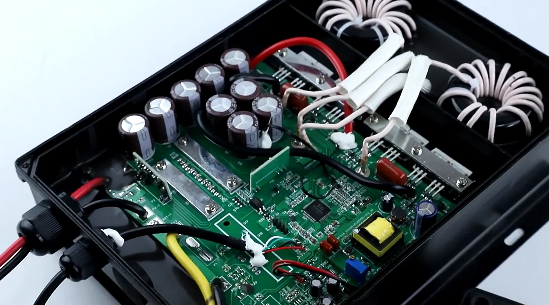 Controlador de Carga Solar 270 - Charge Controller Solar avaliação e preço
