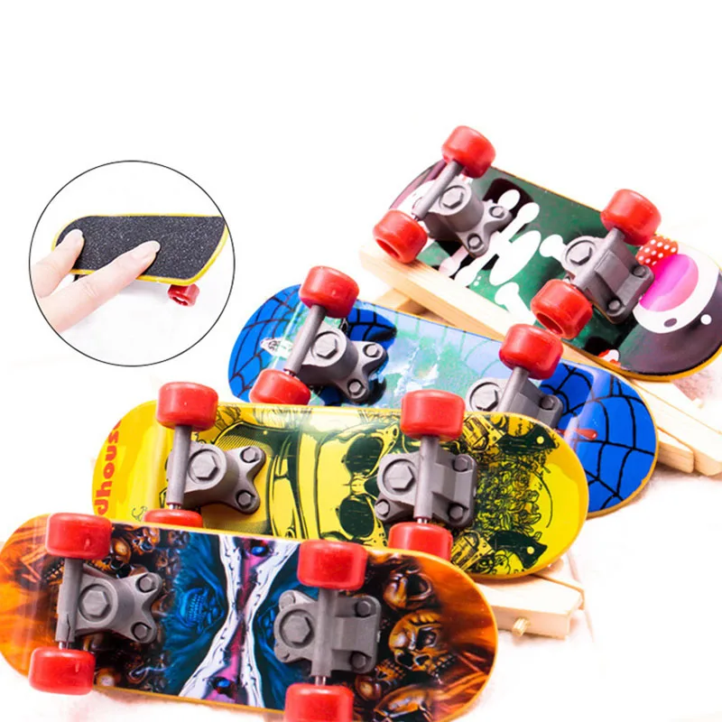 3pcs/bag Fingerboard Finger Scooter Mini Skateboard Deck Alloy/Plastic Antistress Tech Bracket Desktop Panel Children Toys Gifts