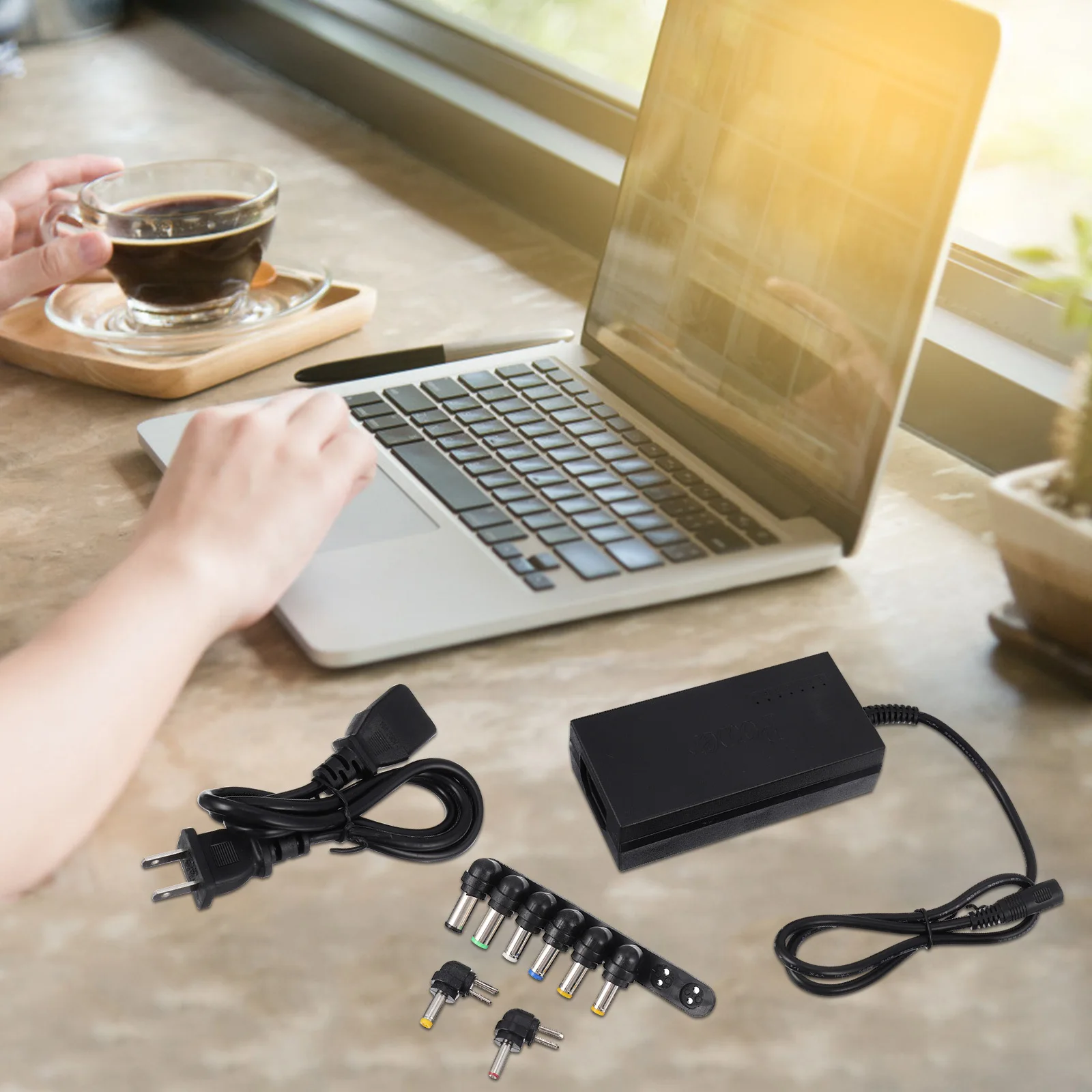 1 مجموعة 1 مجموعة محول الطاقة 12 فولت-24 فولت كمبيوتر محمول 8 موصل رؤساء المحمولة للمنزل مكتب سيارة التوصيل محمول امدادات الطاقة