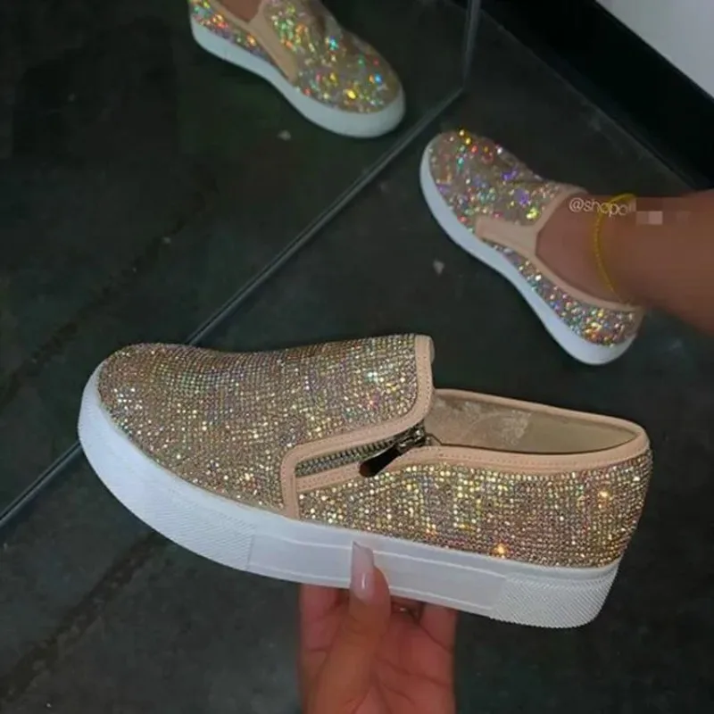 

Women Crystal Shoes Bling Flats Sequins Crystal Studded Slip on Loafers Women Flat Round Toe Rhinestone Shoes Fashion Sneakers