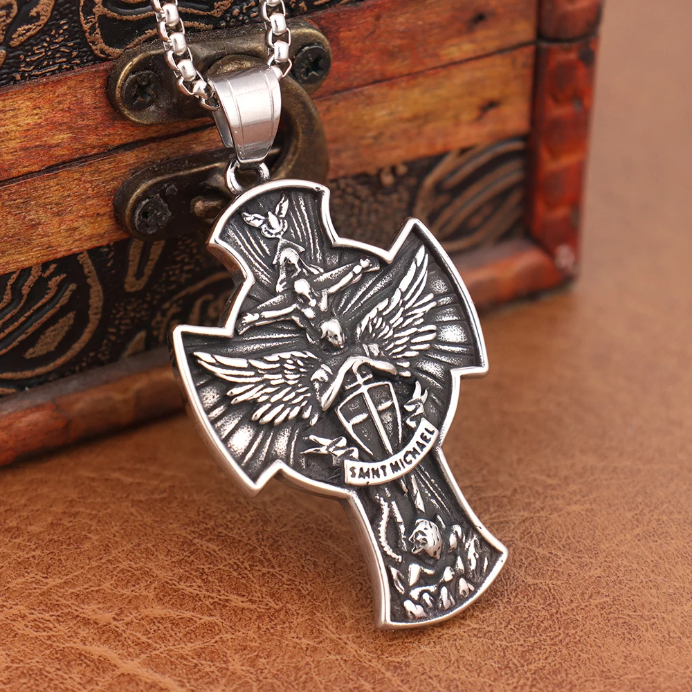 316Stainless Steel Saint Michael Necklace for Man Women Gift Fashion Angel Wings Cross Pendant Chain Amulet Jewelry Dropshipping