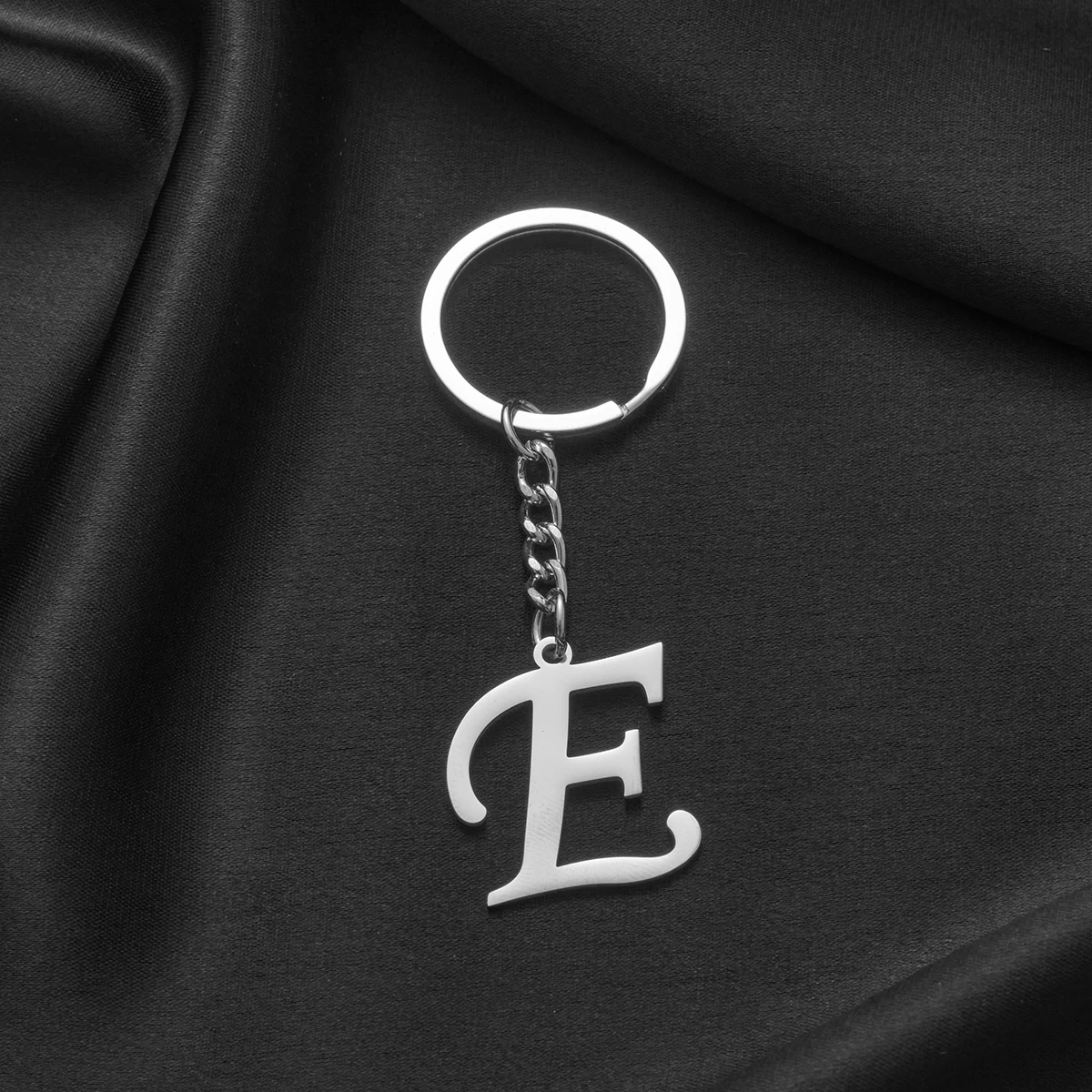 Car Key Chain A-Z Initial Capital Letter Keyring Charms For Woemn Men High Quality Stainless Steel Pendant Keyholder Keychain