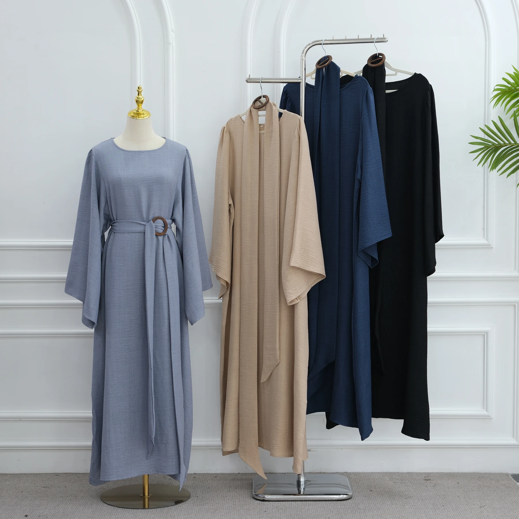 

Loose Hijabi Abaya Dress with Belt, Long Wide Sleeves Relaxed Fit Muslim Long Women Dress, Dubai Turkish Modest Islamic Clothing