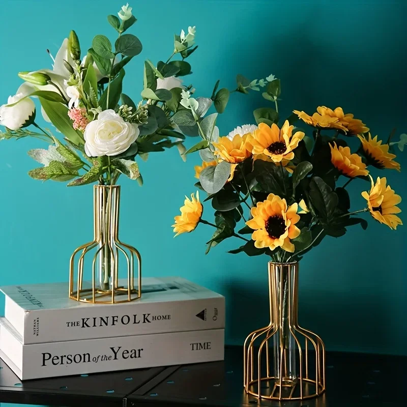Luxury Modern Metal Vase Minimalist Wrought Iron Small Plant Pot Flower Vase Planter Hydroponic Ornaments Home Decoration Gift