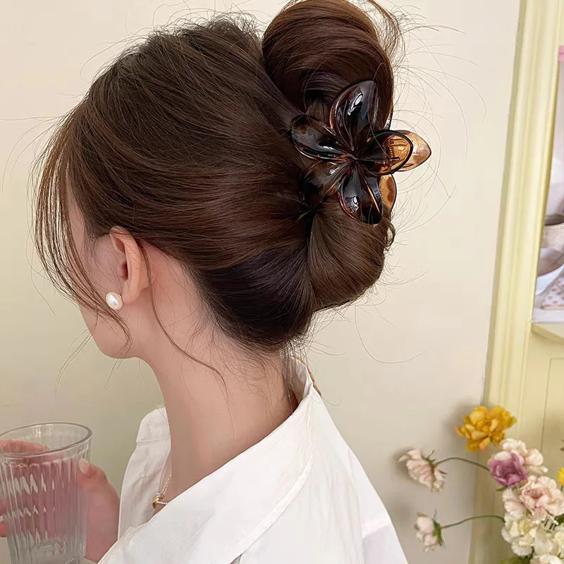 Thumbnail 2 - #44 New Trendy Hair Clips Arrivals