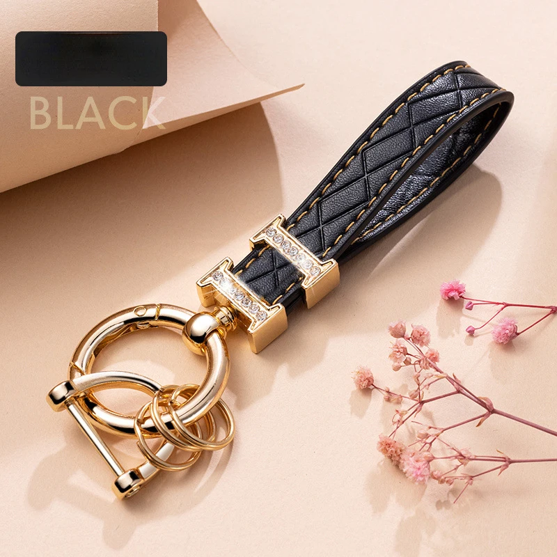 H O Diamond Keychain Men and Women Exquisite Creative Simple Fashion Universal Car Key Jewelry Key Chain Pendant Keyring