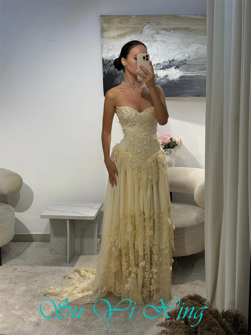 Customized Classic Yellow Organza Evening Dress Formal Strapless Sleeveless Party Dress Soft Appliques Lace Up Back Prom Dresses