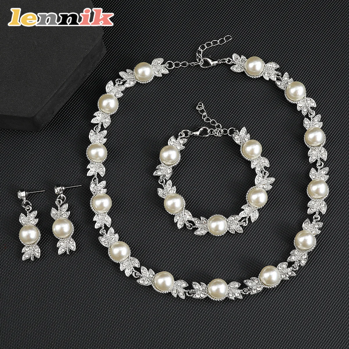 LENNIK lichte luxe parel sieradenset, Europese retro mode, inclusief kraagketting en armband, bruidaccessoire, best verkocht