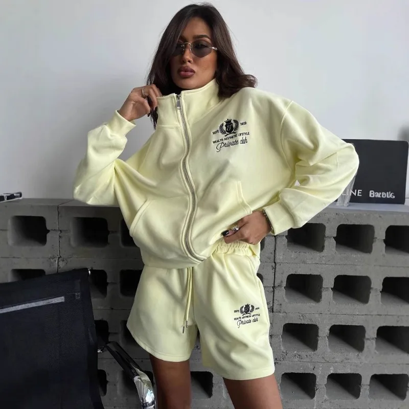 

Two-piece Set of Spring and Summer Sports Casual Wear Featuring A Zipper High Neck Embroidered Long-sleeved Sweatshirt and Short