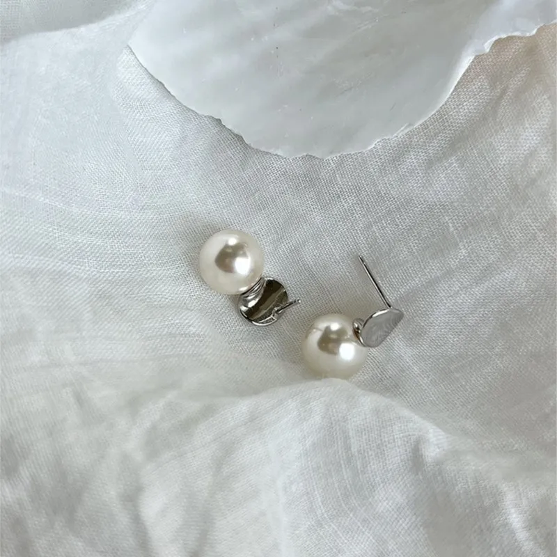 ENSHIR Curved Surface Imitation Pearl Stud Earrings for Women Unique Light Luxry Desgin Party Jewelry aretes